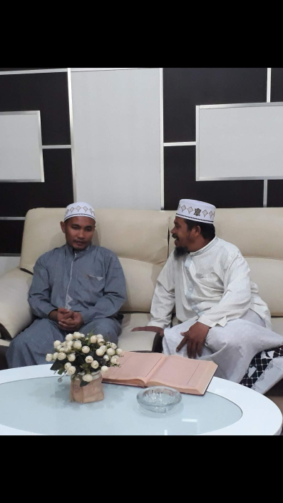 Rasulullah Dan Baju Hadiah Dari Abu Jahm